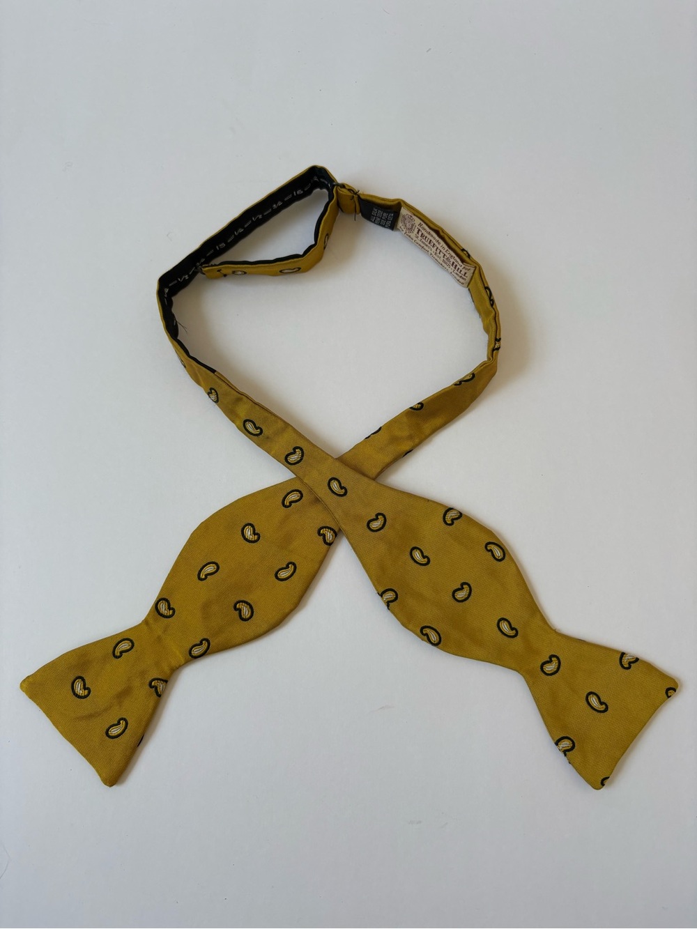 John Comfort All Silk Bow Tie Mustard Yellow Print Paisley Self Tie Adjustable